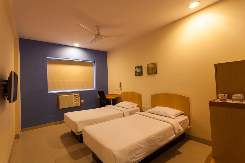 Hotel Nashik Exterior foto
