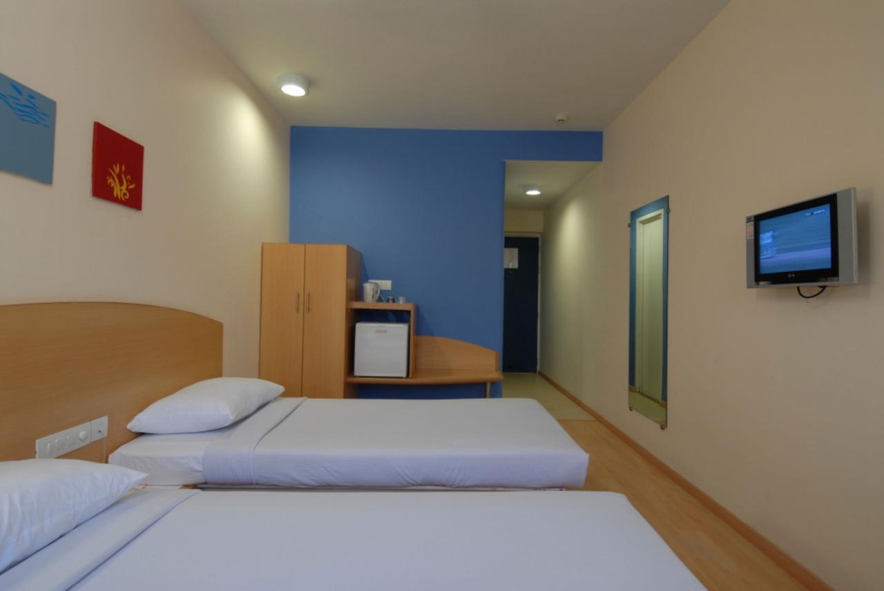 Hotel Nashik Habitación foto